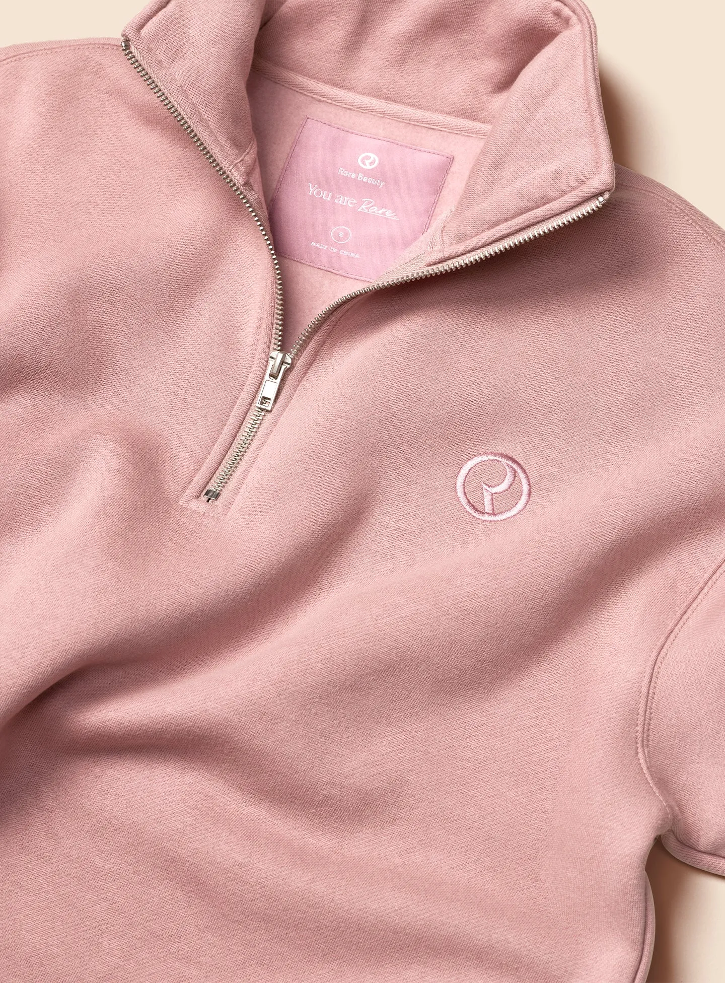 ECOMM-EVERYDAY-QUARTER-ZIP-SWEATSHIRT-02.webp