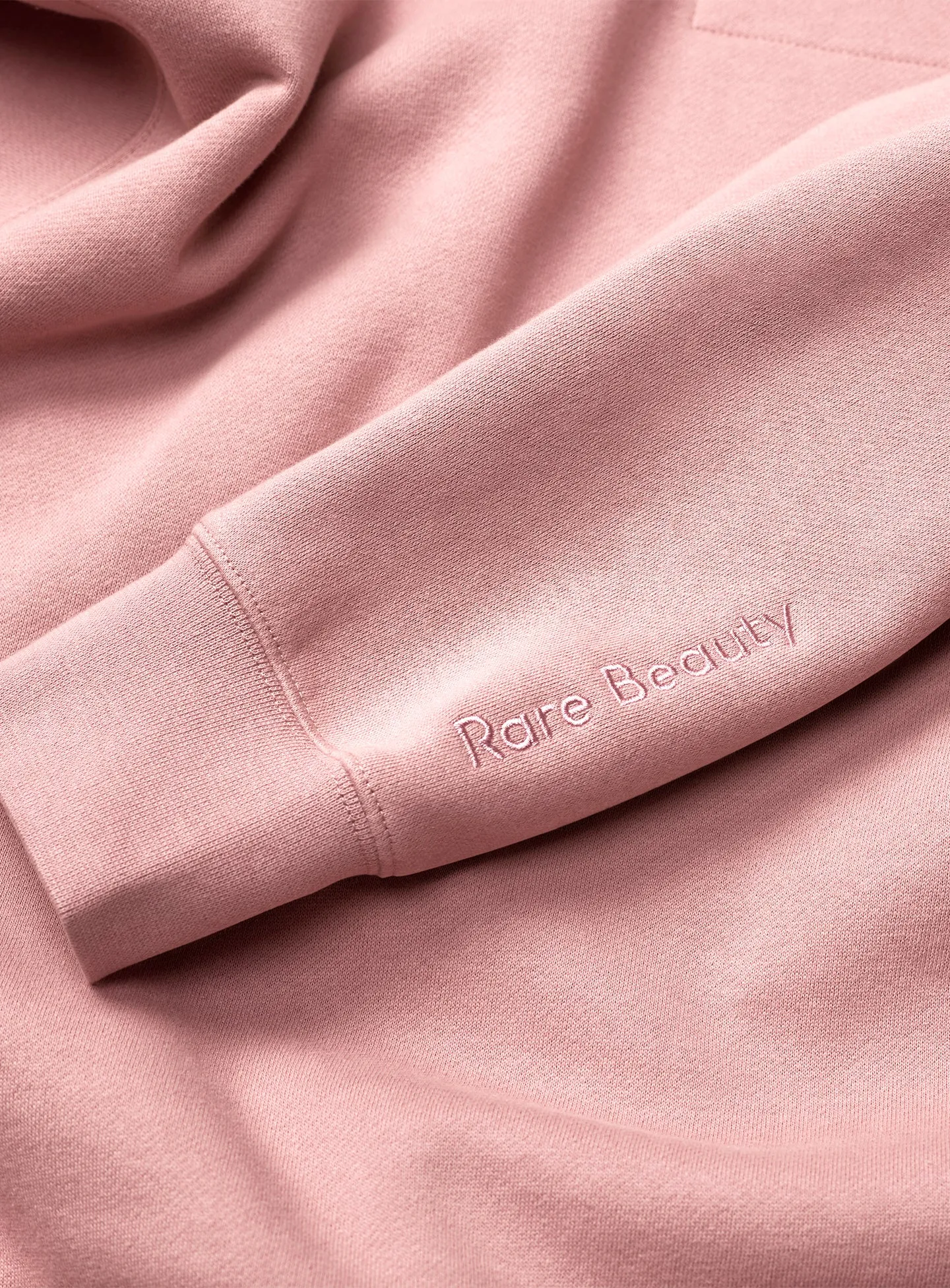 ECOMM-EVERYDAY-QUARTER-ZIP-SWEATSHIRT-03.webp