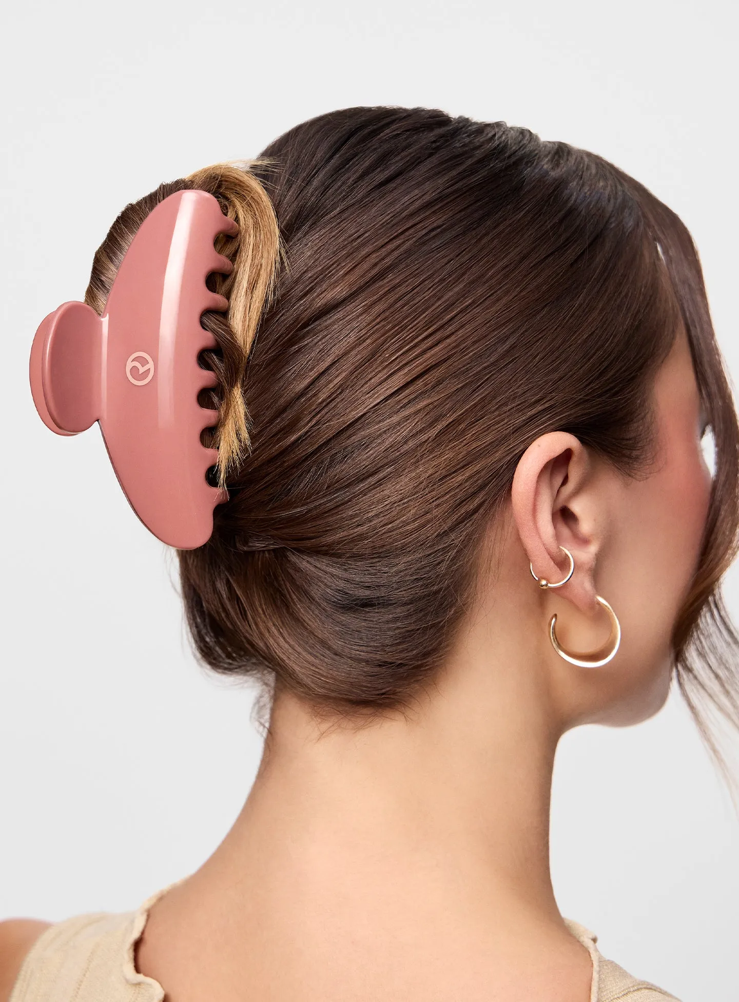 ECOMM-FIND-COMFORT-CLAW-CLIP-ON-FIGURE.webp