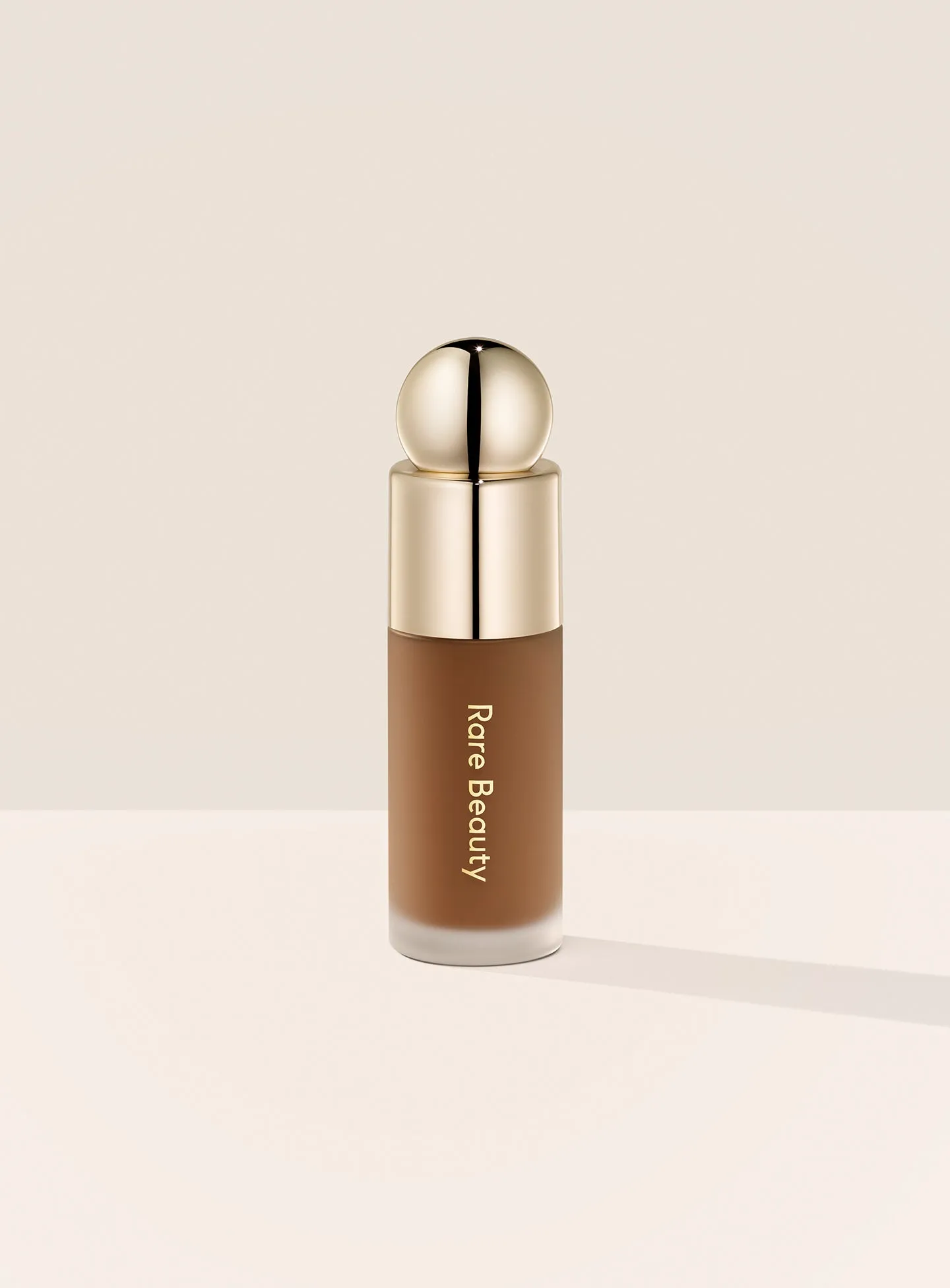 ECOMM-SOFT-PINCH-LIQUID-CONTOUR-SERENE-2.webp