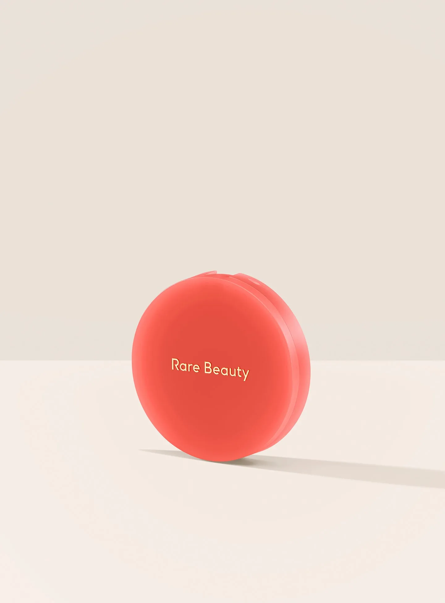 ECOMM-SP-MATTE-BOUNCY-BLUSH-ALIVE-CLOSED.webp
