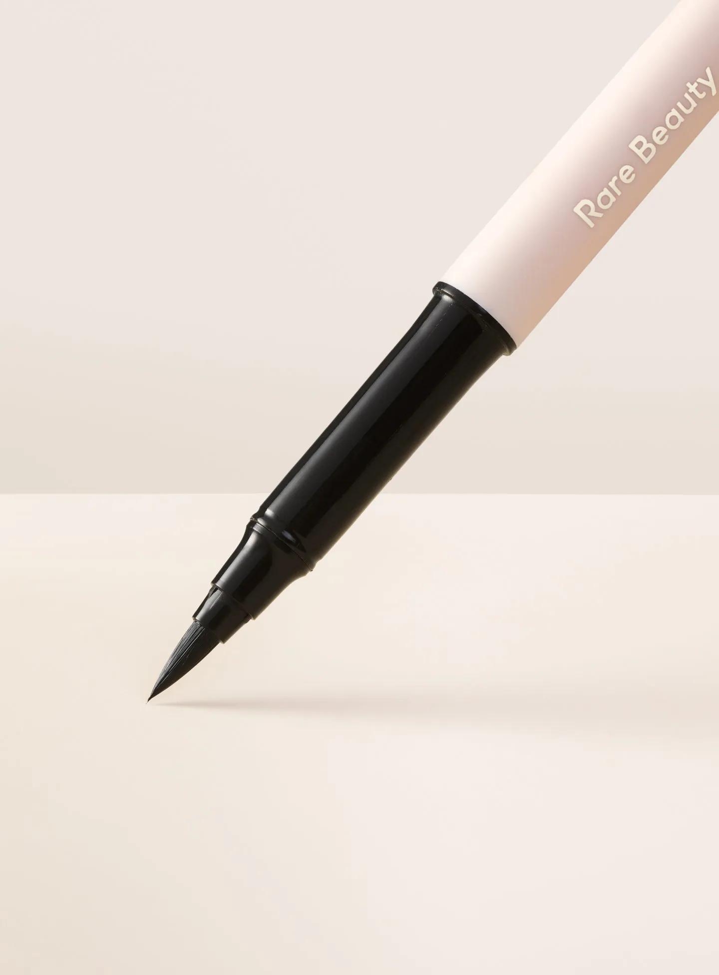 LIQUID_LINER_SKU-2.webp