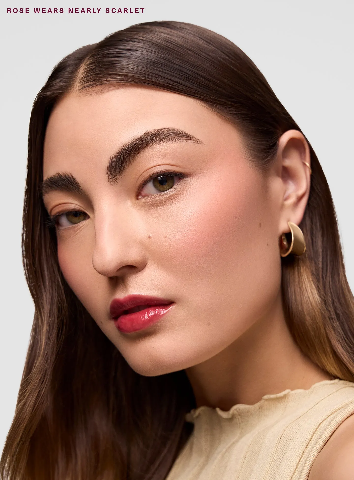 ON-FIGURE-RI-LIP-DUO-NEARLY-SCARLET-01.webp