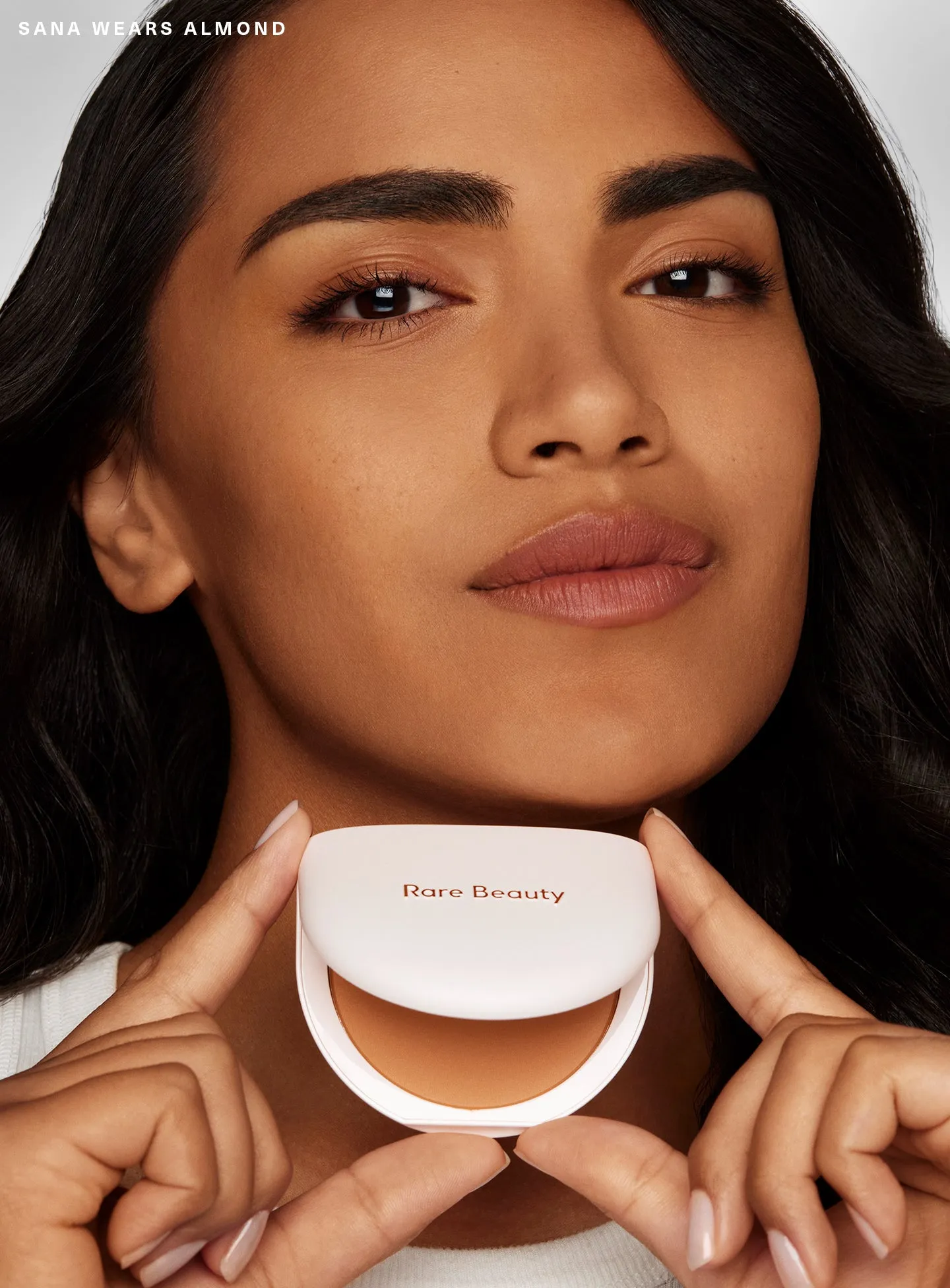 ON-FIGURE-TRUE-TO-MYSELF-TINTED-PRESSED-FINISHING-POWDER-ALMOND-01.webp