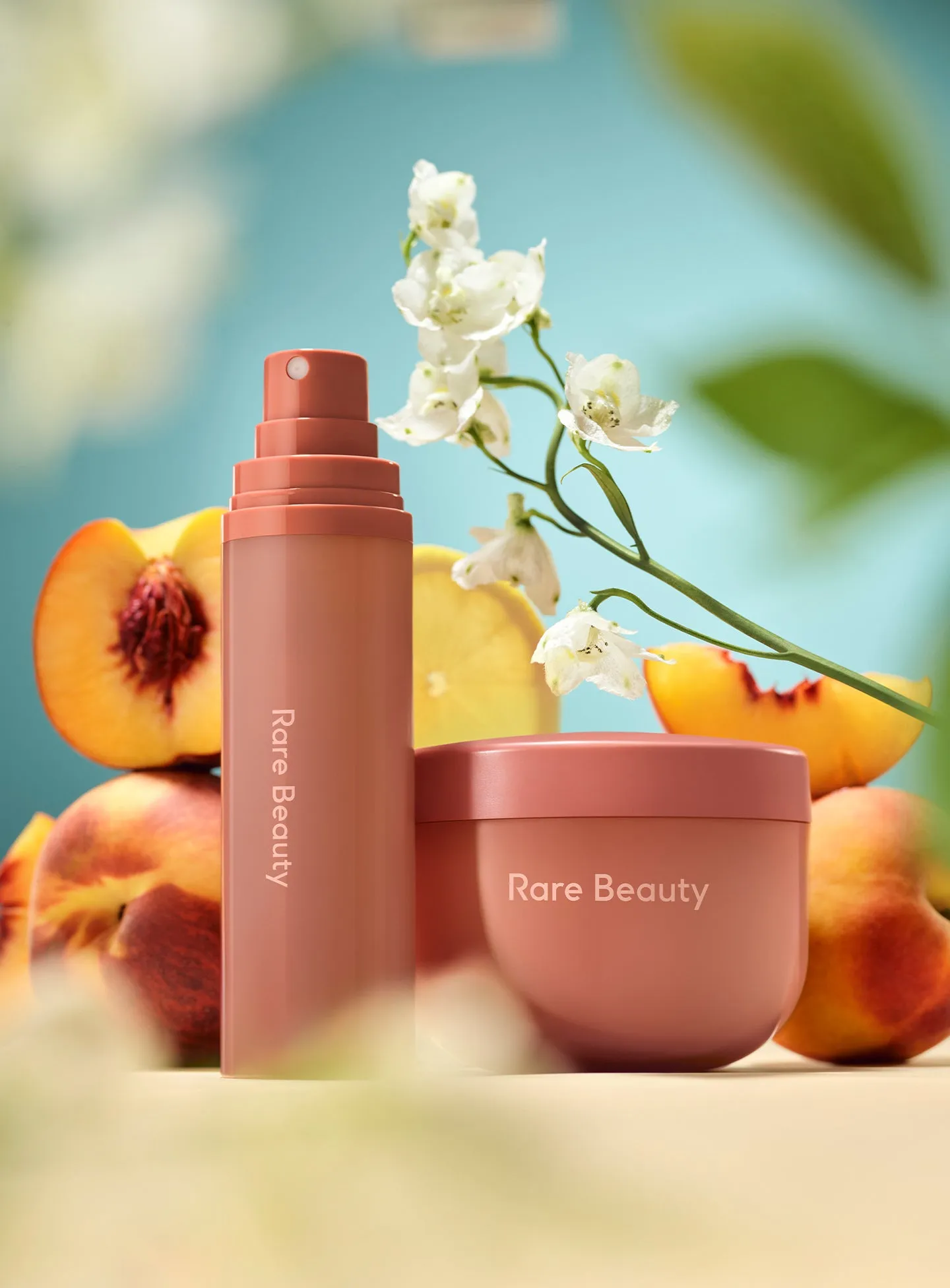 STYLIZED-AWAKEN-CONFIDENCE-BODY-COLLECTION-SCENT-1.webp