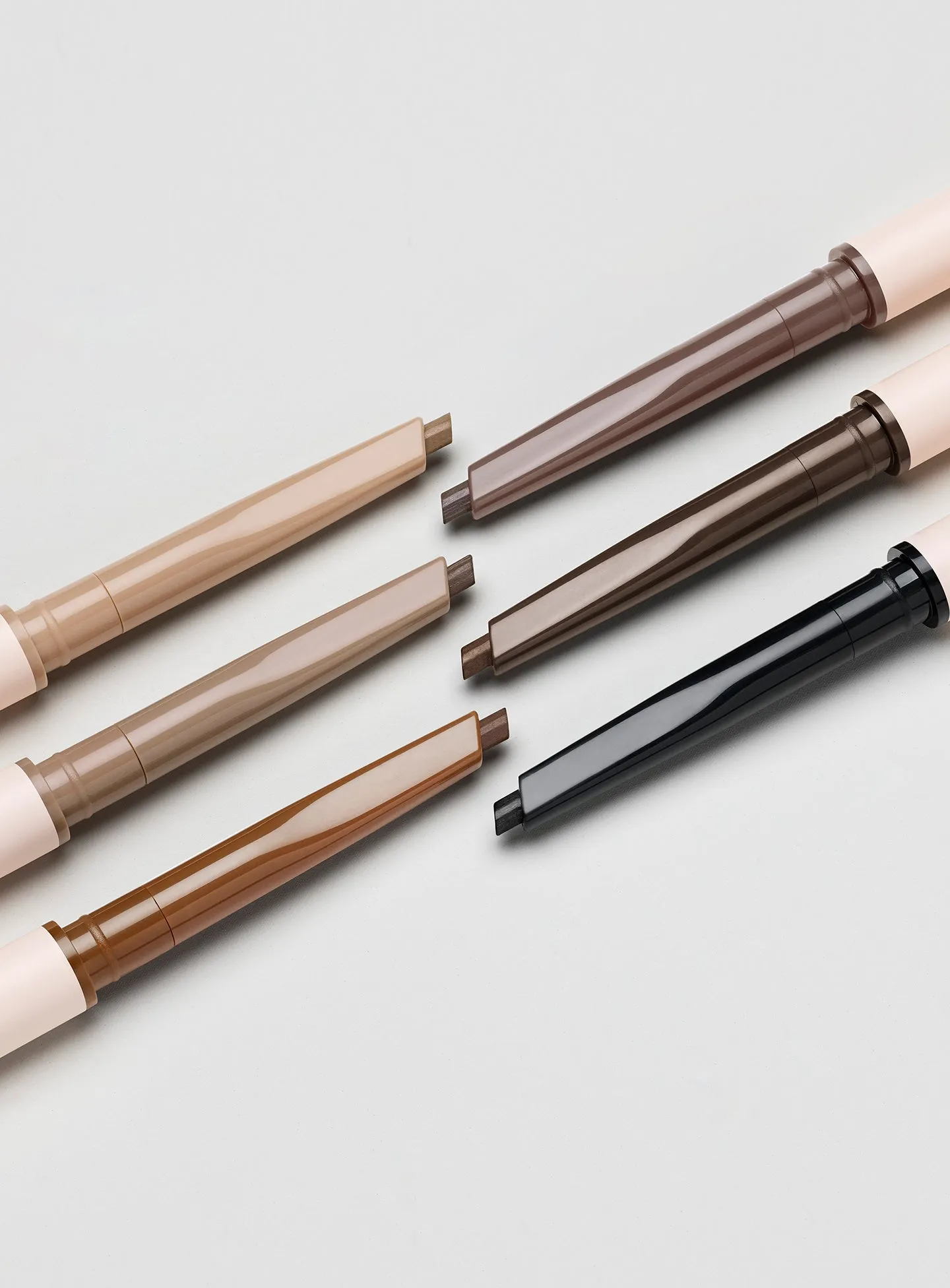 campaign-brow-harmony-precision-pencil-02.webp
