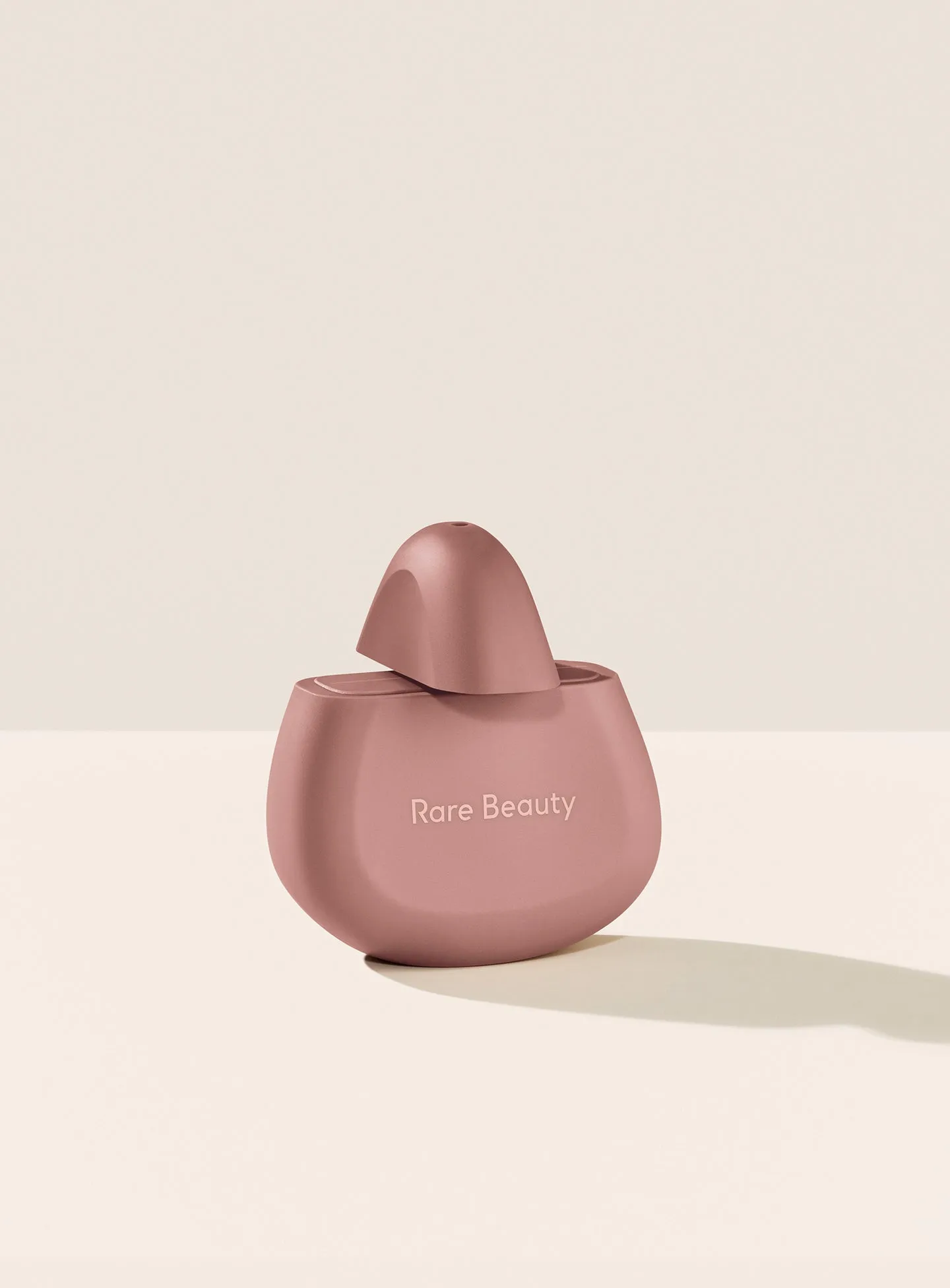 find-comfort-hand-cream-1440x1952-2.webp