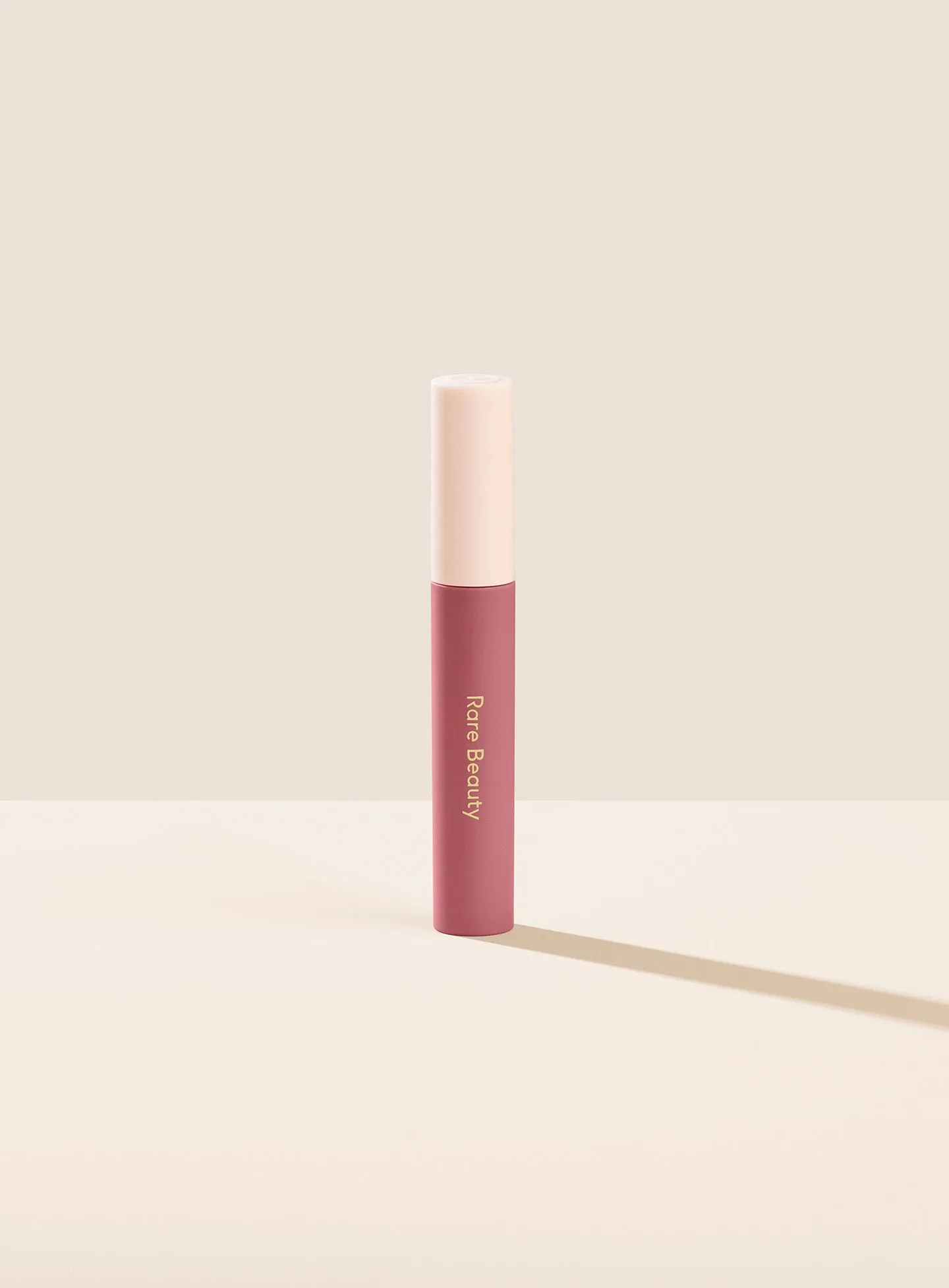 lip-souffle-matte-lip-cream-confident-sku-1440x1952-1.webp