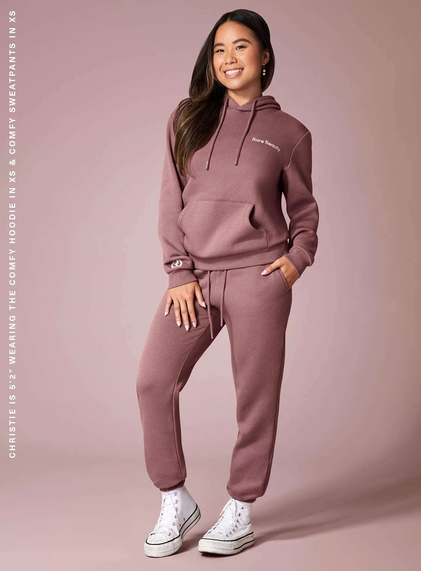 on-figure-comfy-sweatpants-christie-xs-1440x1952-1.webp