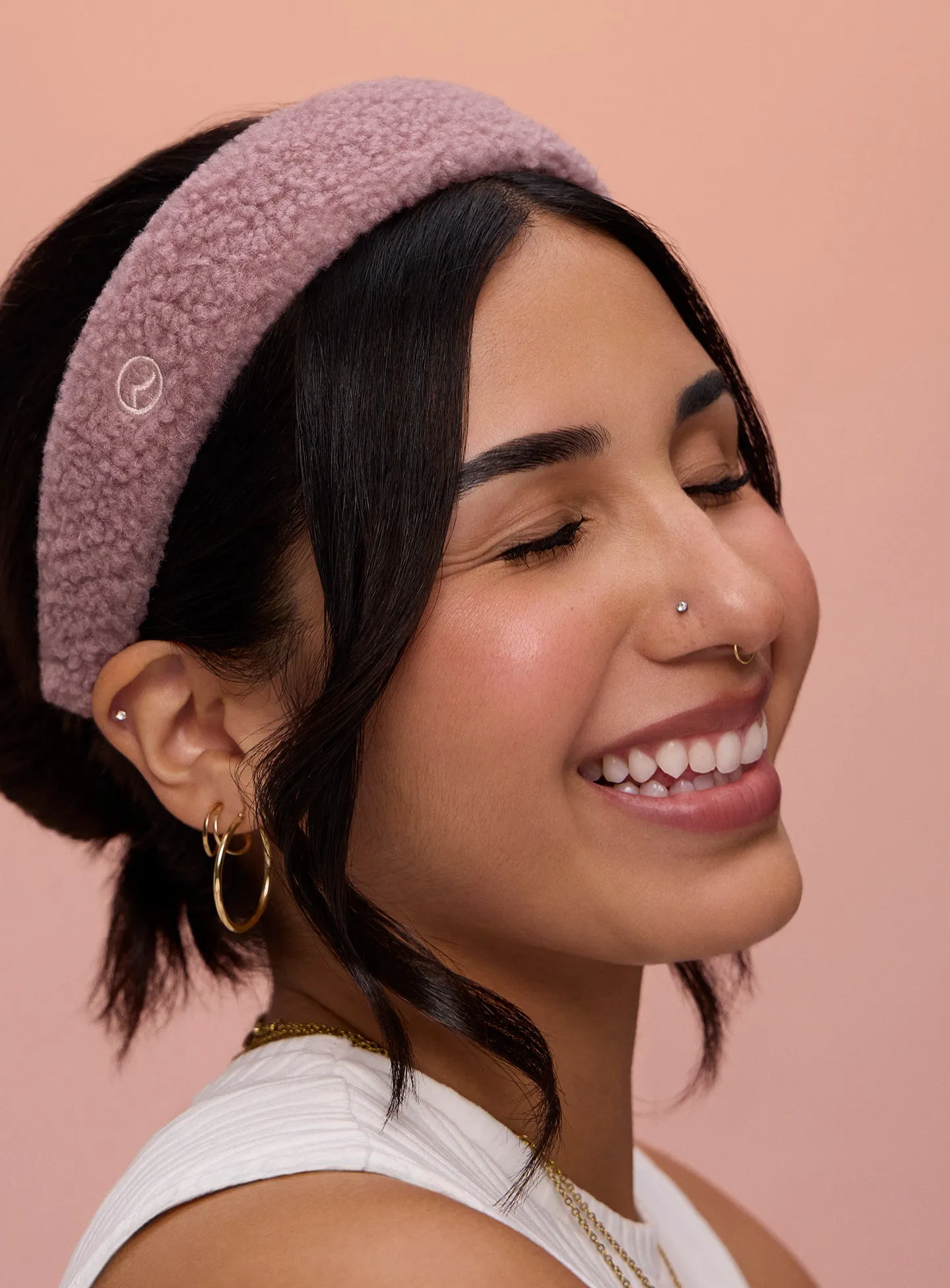 pdp-find-comfort-headband.webp